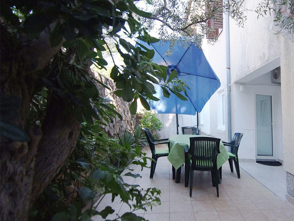 Apartments Bader Krk Town Exterior photo